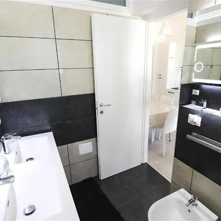 Acqua Dolce Rooms 4*